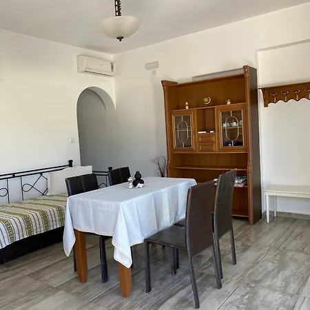 Eirini's Place 公寓 加里尼