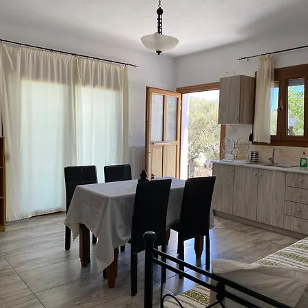 Eirini's Place 公寓